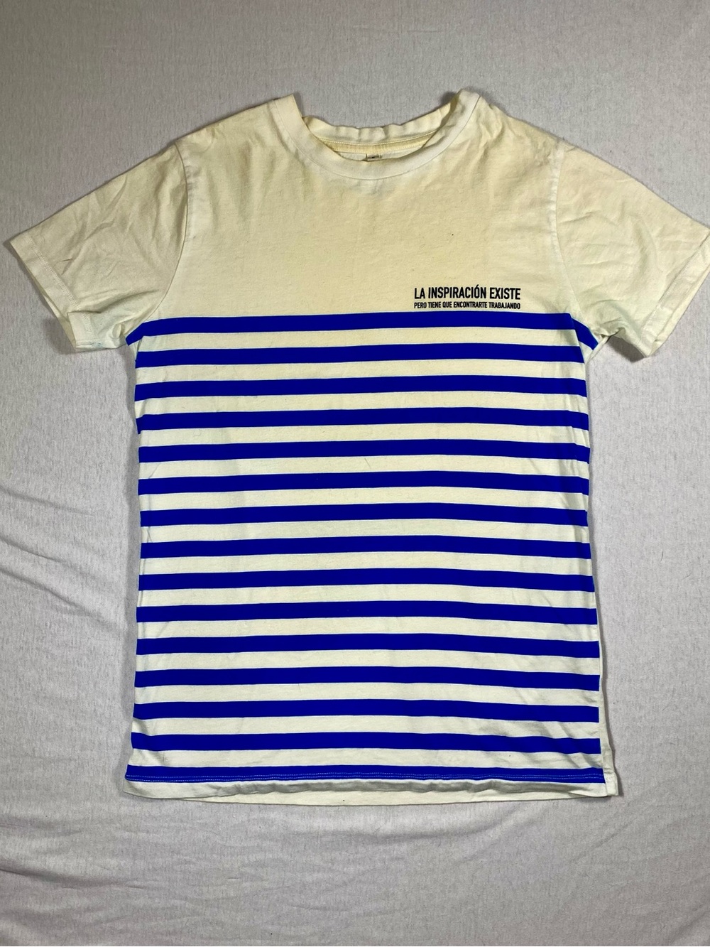 Museo Reina Sofia Picasso Men’s S Blue White Striped Graphic T-Shirt